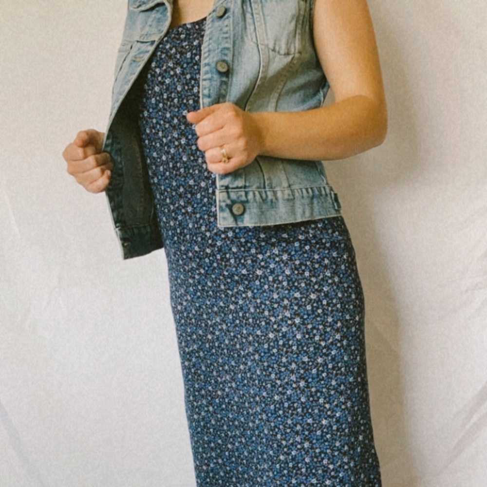 Reversible blue floral 90’s dress